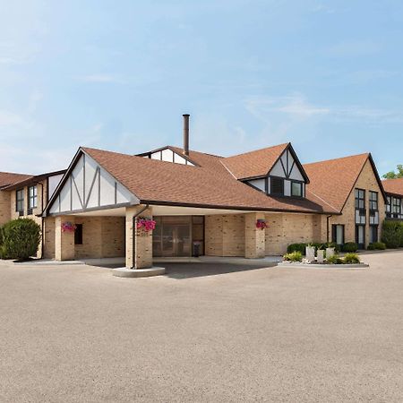 Days Inn By Wyndham Sarnia Harbourfront Eksteriør billede