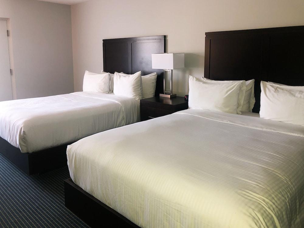 Days Inn By Wyndham Sarnia Harbourfront Eksteriør billede