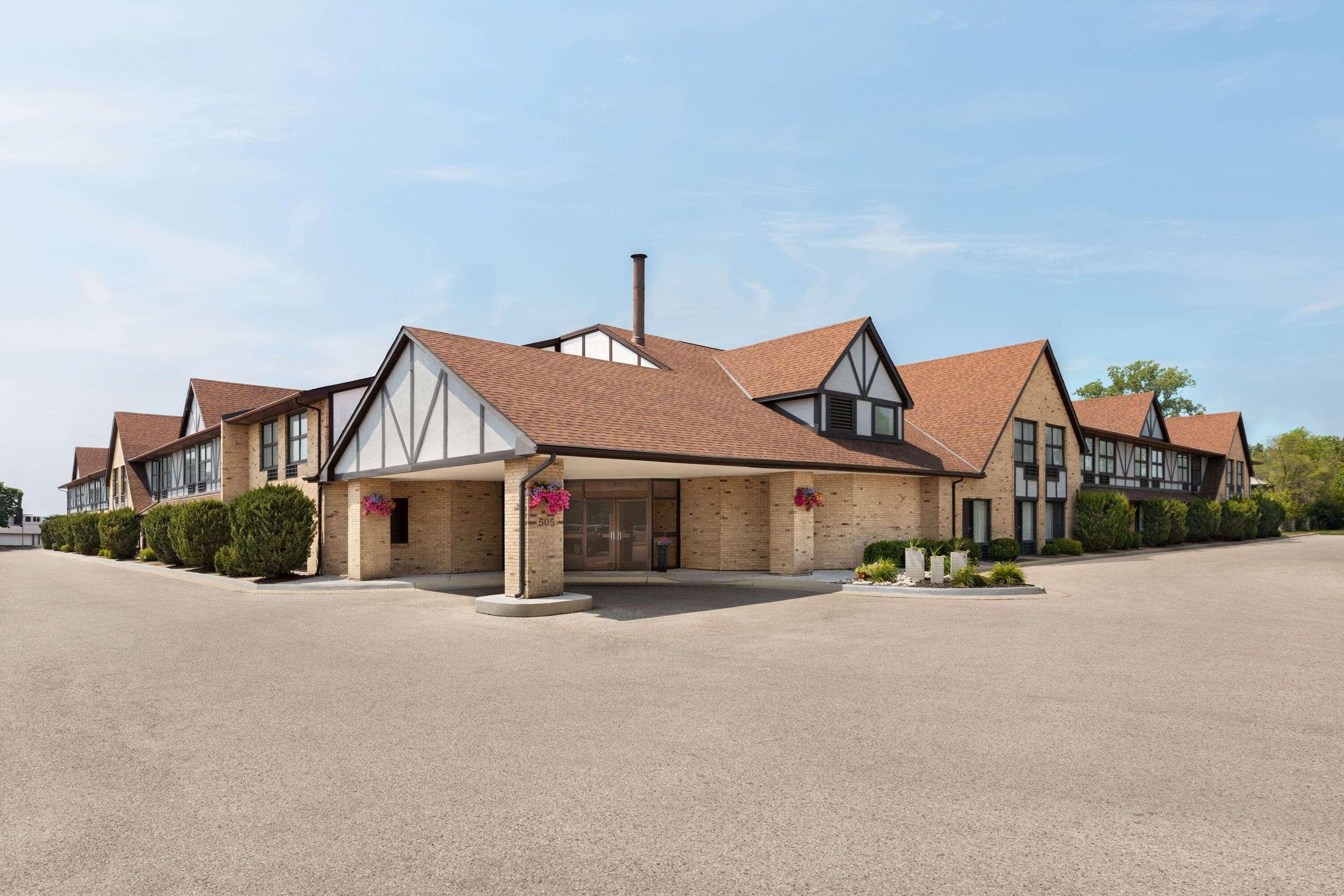 Days Inn By Wyndham Sarnia Harbourfront Eksteriør billede