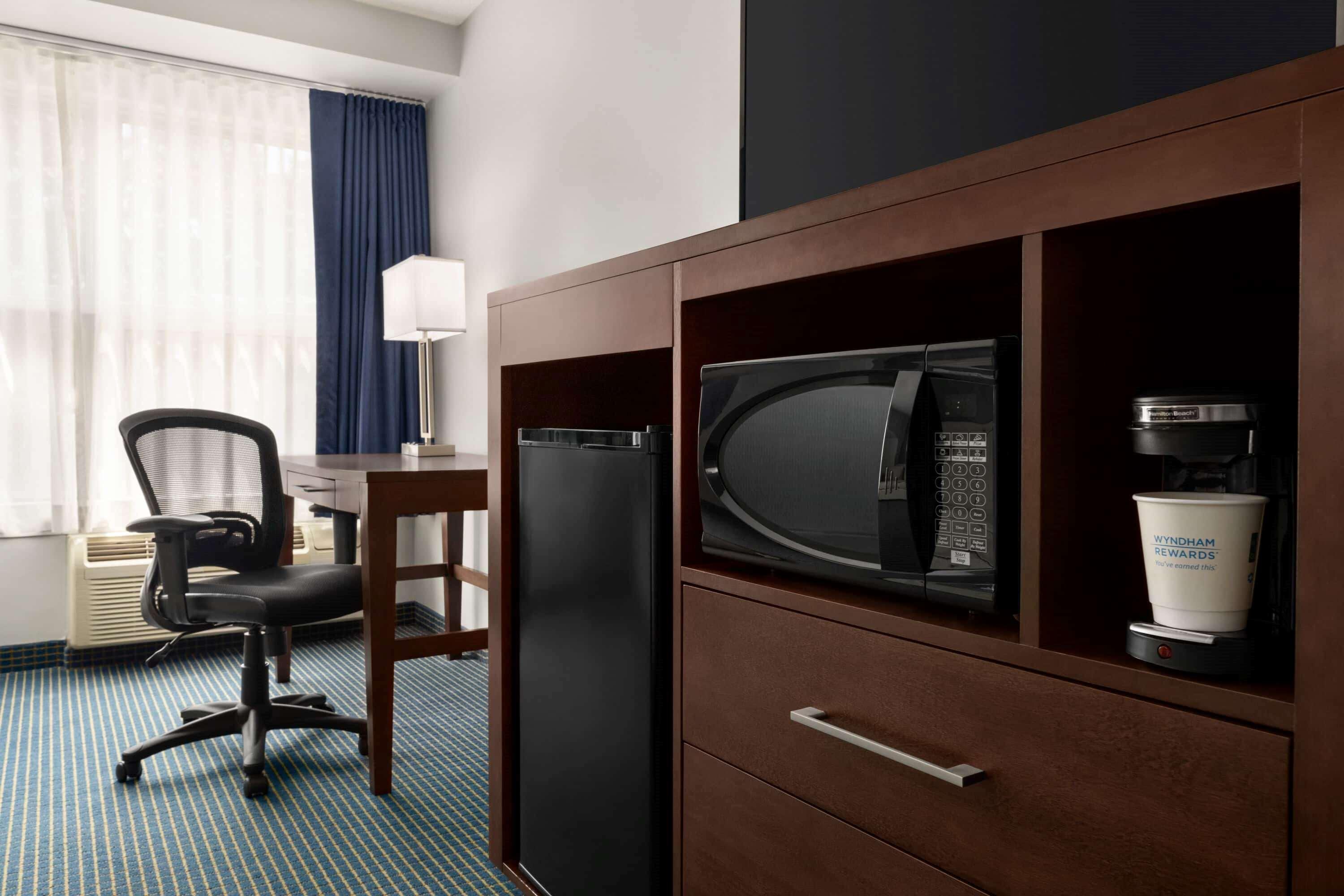 Days Inn By Wyndham Sarnia Harbourfront Eksteriør billede