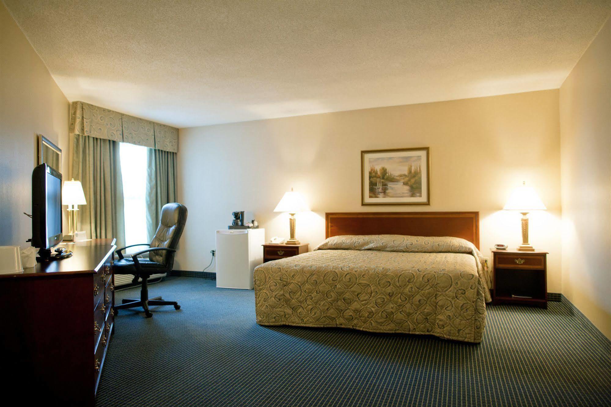 Days Inn By Wyndham Sarnia Harbourfront Eksteriør billede